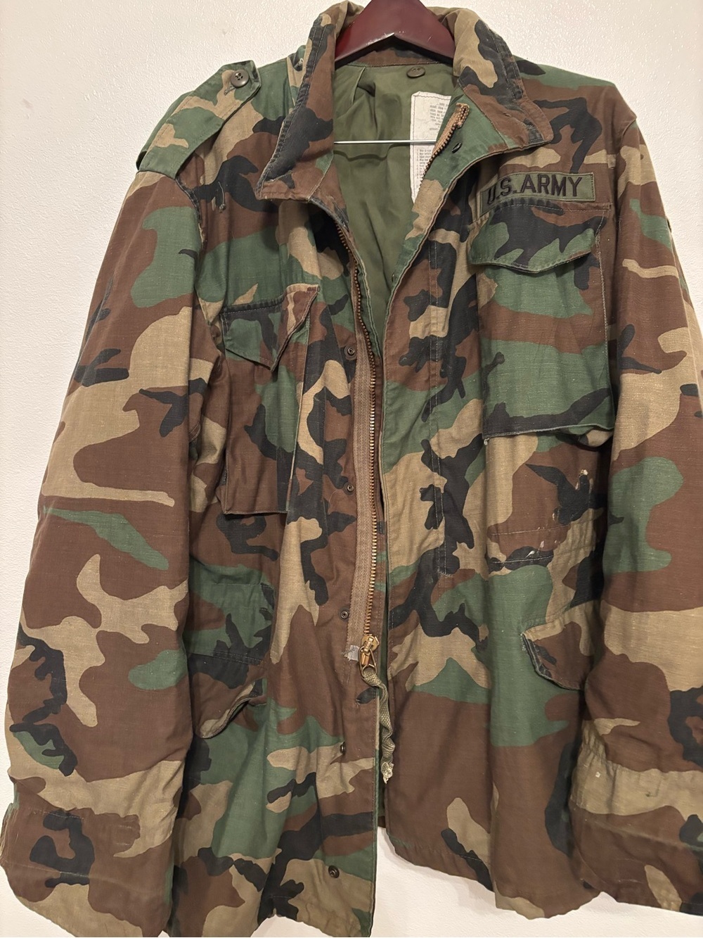 Vintage U.S. Army Woodland Camouflage cold weather Field Jacket L long